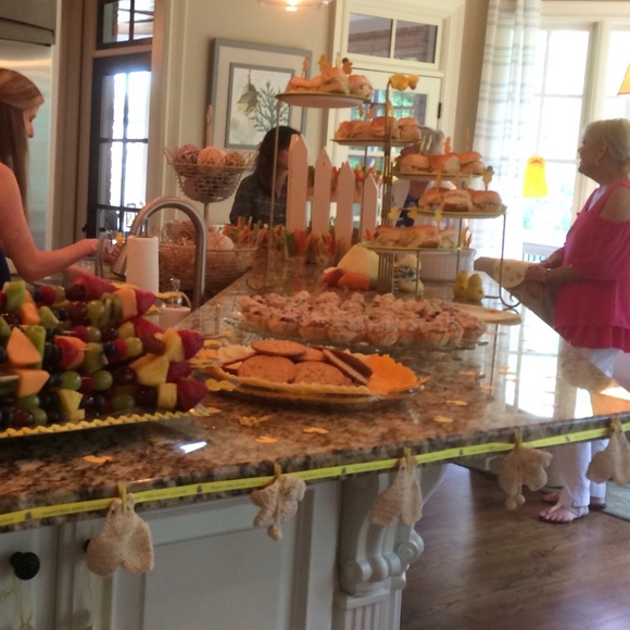 Mini 34 crocheted baby girl/boy party favor or decoration - Picture 12 of 12